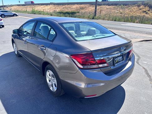 Used 2013 Honda Civic LX image 4