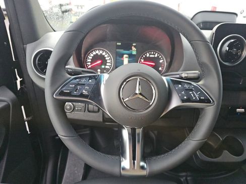 New 2025 Mercedes-Benz Sprinter 2500 image 23