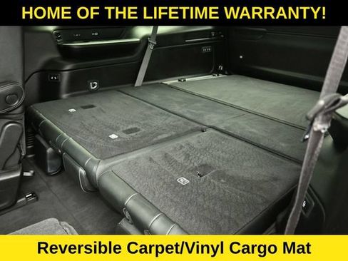 Used 2023 Jeep Wagoneer L Series III w/ Premium Group I AWD/4WD image 36