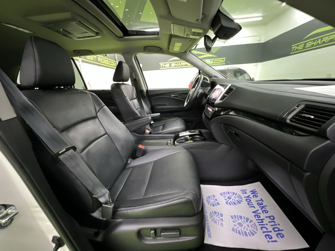 Used 2017 Honda Pilot Touring image 31