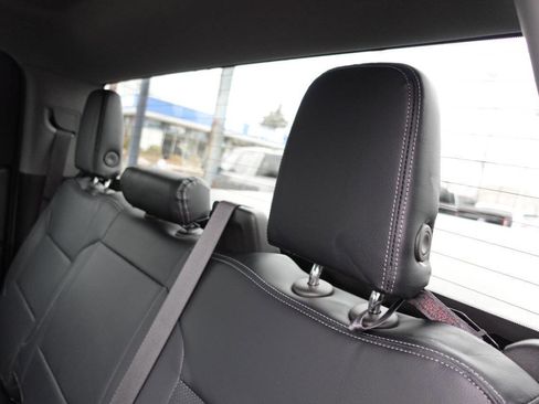 Used 2023 GMC Sierra 1500 Pro w/ Graphite Edition image 24