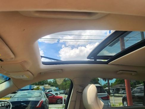 Used 2016 Lincoln MKX Reserve w/ Technology Package FWD image 24