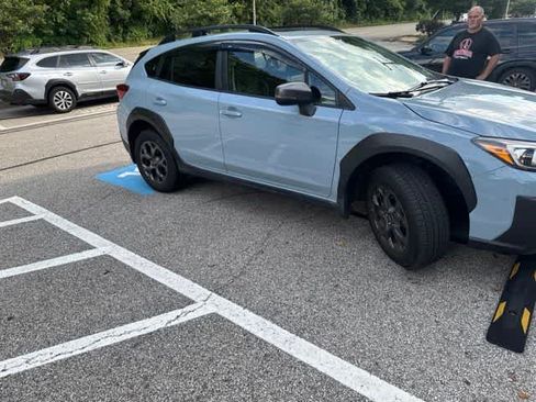 Used 2021 Subaru Crosstrek 2.5i Sport w/ Moonroof Package AWD/4WD image 8