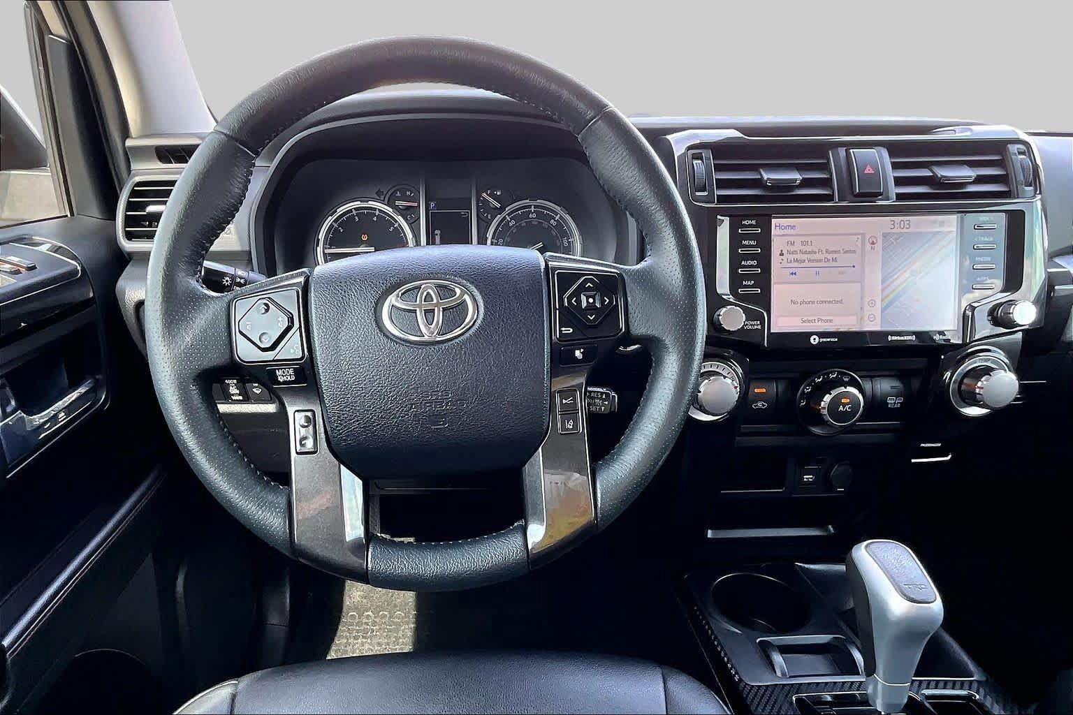 Used 2022 Toyota 4Runner TRD Off-Road Premium w/ TRD Black Wheel Package (TMS) AWD/4WD image 6