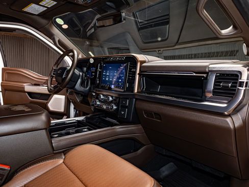 Used 2024 Ford F350 King Ranch w/ Chrome Package image 17