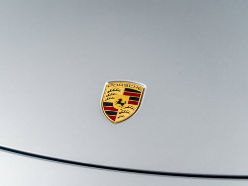 Used 2017 Porsche 911 Turbo S image 25