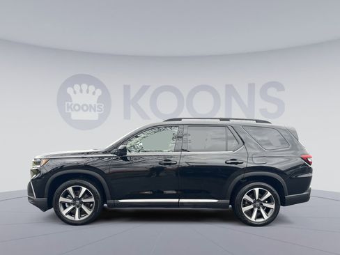 Used 2023 Honda Pilot Elite image 2