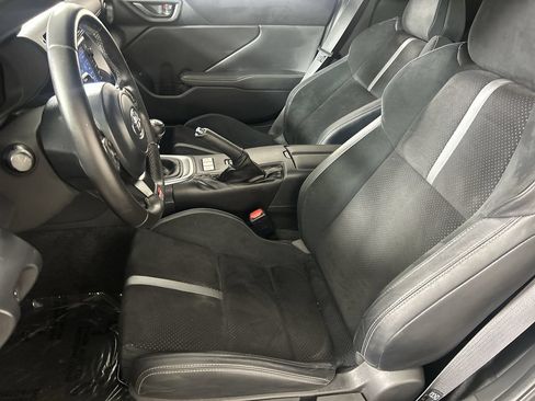 Used 2024 Toyota GR86 Premium RWD image 20