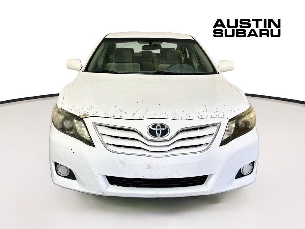 Used 2011 Toyota Camry LE w/ LE Extra-Value Pkg FWD image 2
