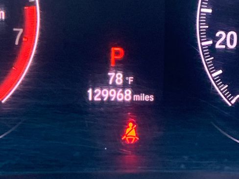 Used 2019 Honda Accord Sport image 12