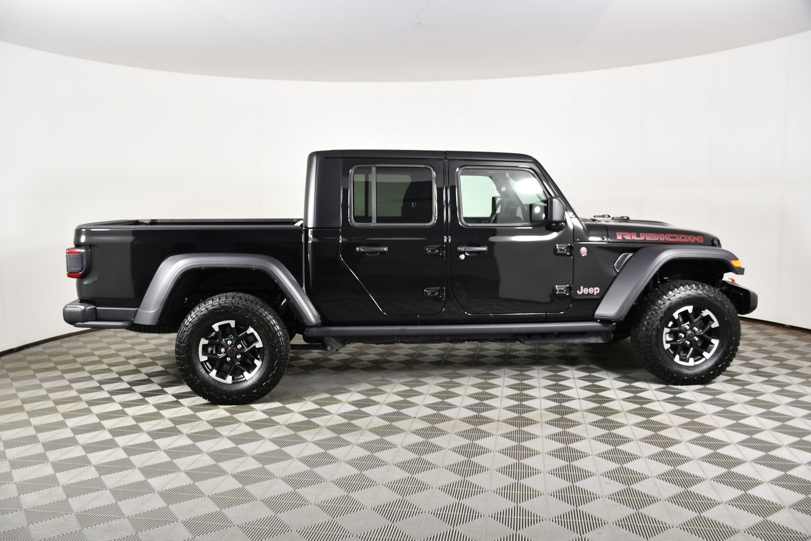 Used 2026 Jeep Gladiator Rubicon AWD/4WD image 5
