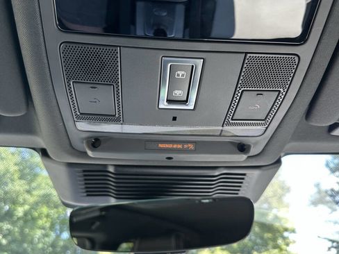 Used 2023 Land Rover Discovery Sport S R-Dynamic image 35