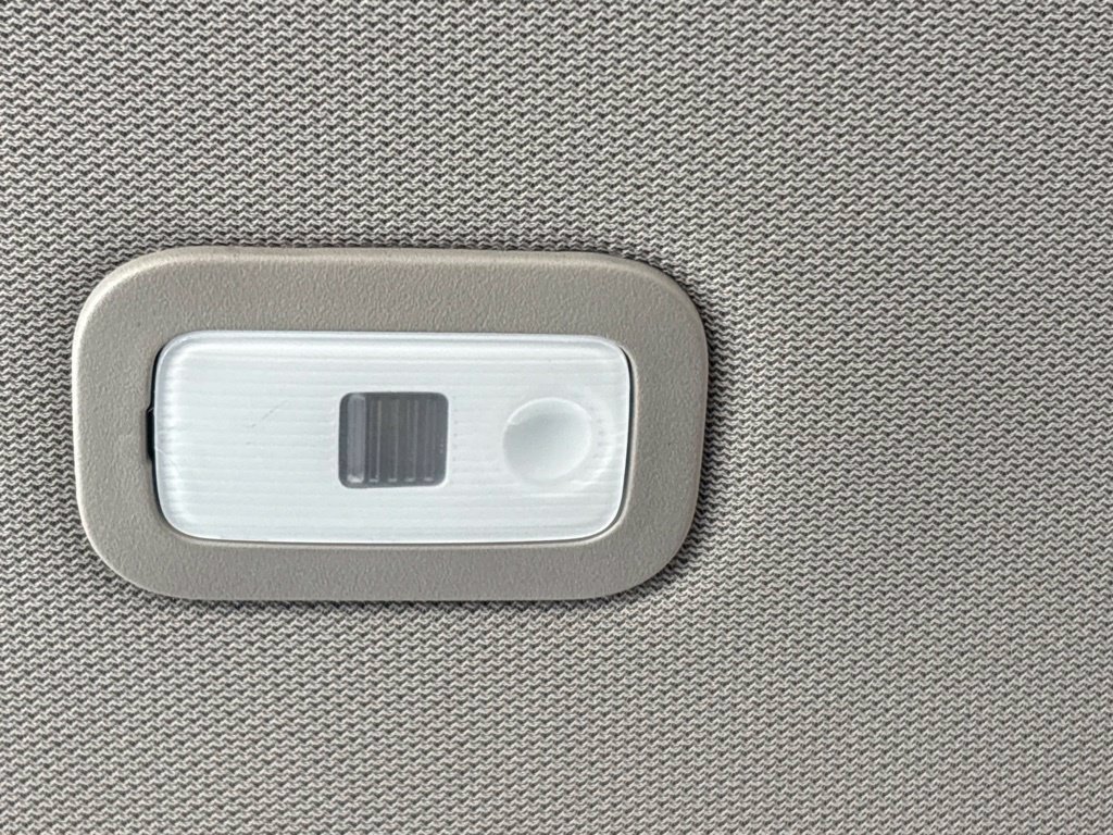 Used 2025 Honda Pilot EX-L image 19