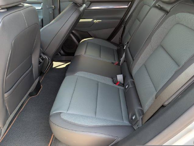 New 2026 GMC Terrain AT4 w/ LPO, Black Badging Package AWD/4WD image 34