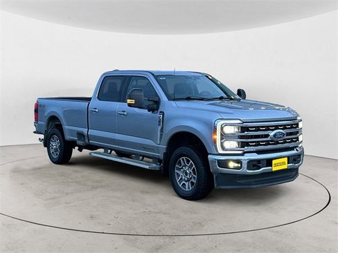 Used 2024 Ford F350 Lariat w/ Camper Package image 7