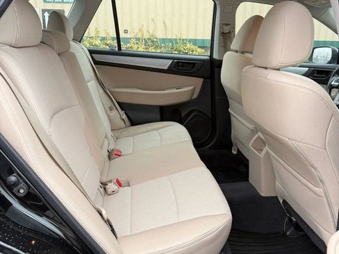 Used 2016 Subaru Outback 2.5i image 19