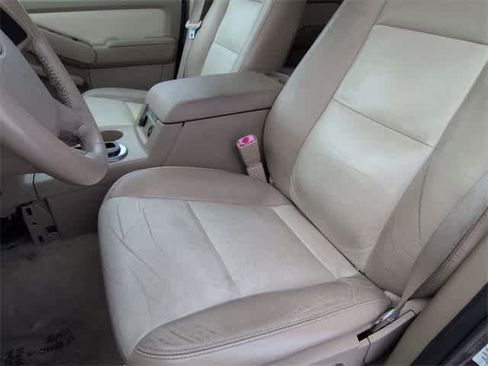Used 2007 Ford Explorer Eddie Bauer image 16