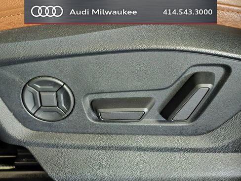 Certified 2023 Audi Q7 2.0T Premium Plus w/ Premium Plus Package AWD/4WD image 19