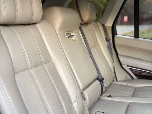 Used 2015 Land Rover Range Rover Supercharged image 40