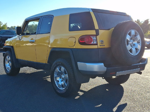 Used 2007 Toyota FJ Cruiser 2WD image 6