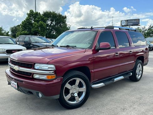 Used 2006 Chevrolet Suburban LTZ w/ Preferred Equipment Group AWD/4WD image 9