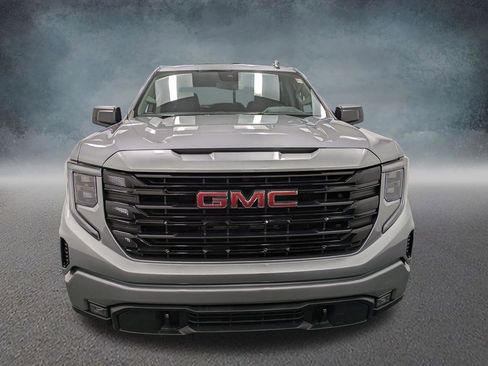 Used 2024 GMC Sierra 1500 Elevation image 2