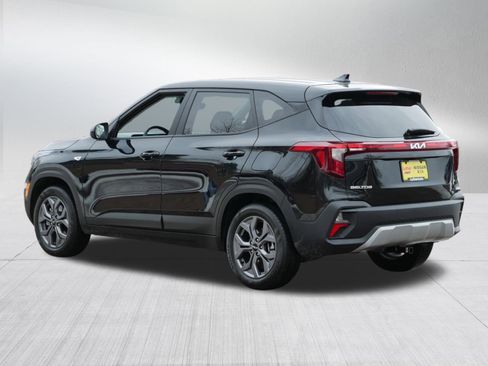 Used 2024 Kia Seltos LX image 5