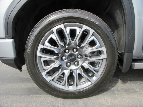 Used 2024 GMC Sierra 1500 Denali Ultimate AWD/4WD image 55