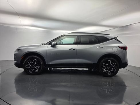 Used 2025 Chevrolet Blazer RS w/ Driver Confidence II Package FWD image 7