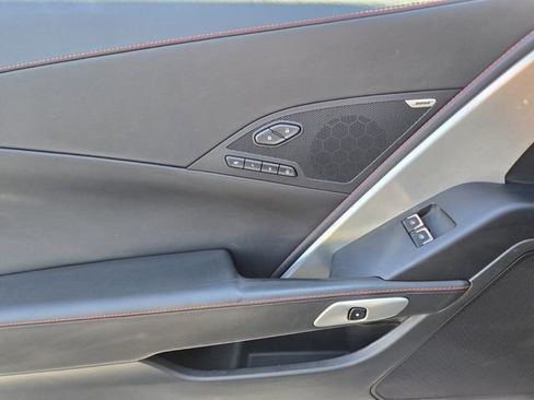 Used 2016 Chevrolet Corvette Z06 w/ 3LZ Preferred Equipment Group image 17