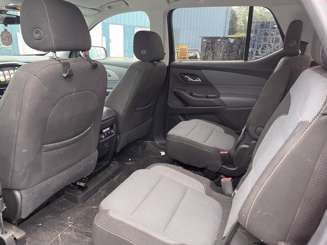 Used 2018 Chevrolet Traverse LT FWD image 4