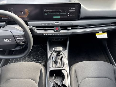 New 2026 Kia K4 FWD image 13