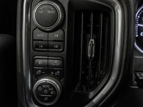 Used 2020 GMC Sierra 2500 Denali w/ Denali Ultimate Package AWD/4WD image 25