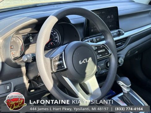 Certified 2023 Kia Forte LXS w/ LXS Technology Package image 12
