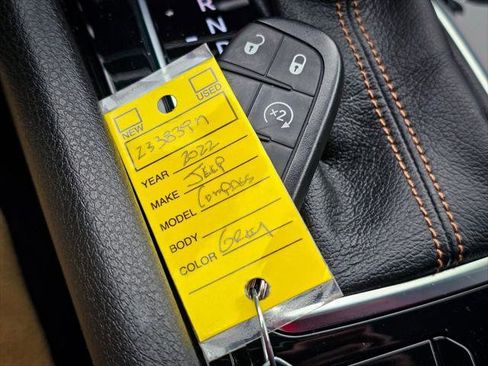 Certified 2022 Jeep Compass Limited image 41