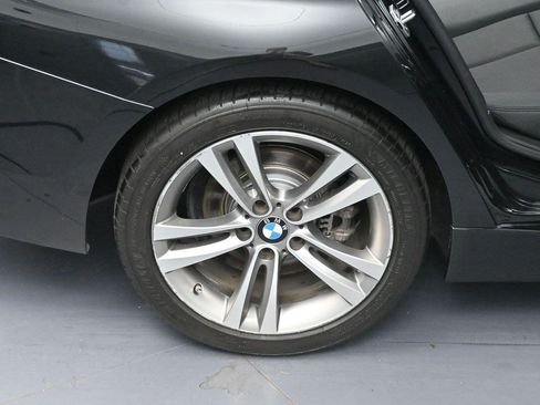Used 2018 BMW 330i Sedan RWD image 31
