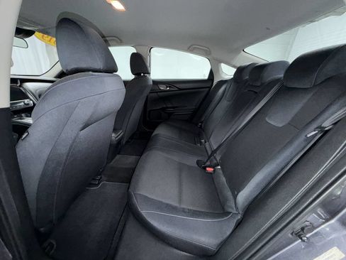 Used 2019 Honda Insight EX image 13