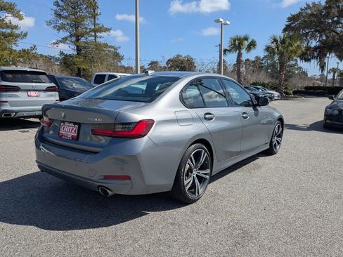 Used 2023 BMW 330i Sedan w/ Premium Package image 5