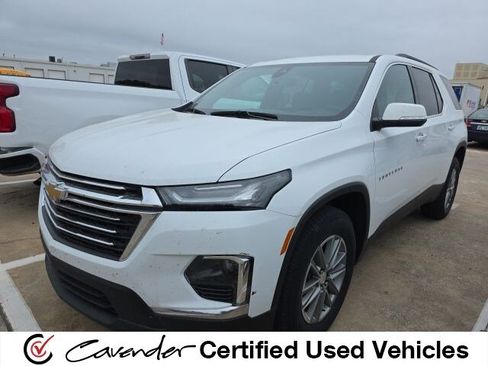 Used 2023 Chevrolet Traverse LT FWD image 1