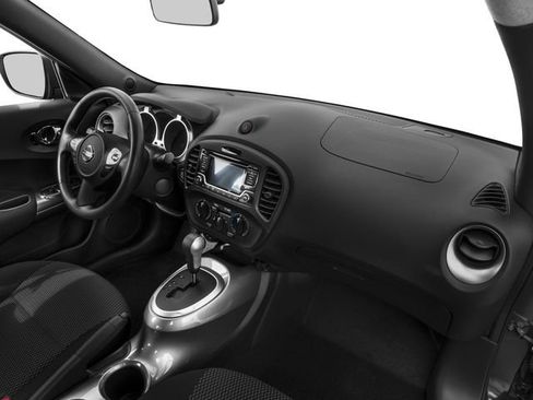 Used 2017 Nissan Juke S FWD image 13