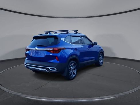 Used 2021 Kia Seltos EX image 8