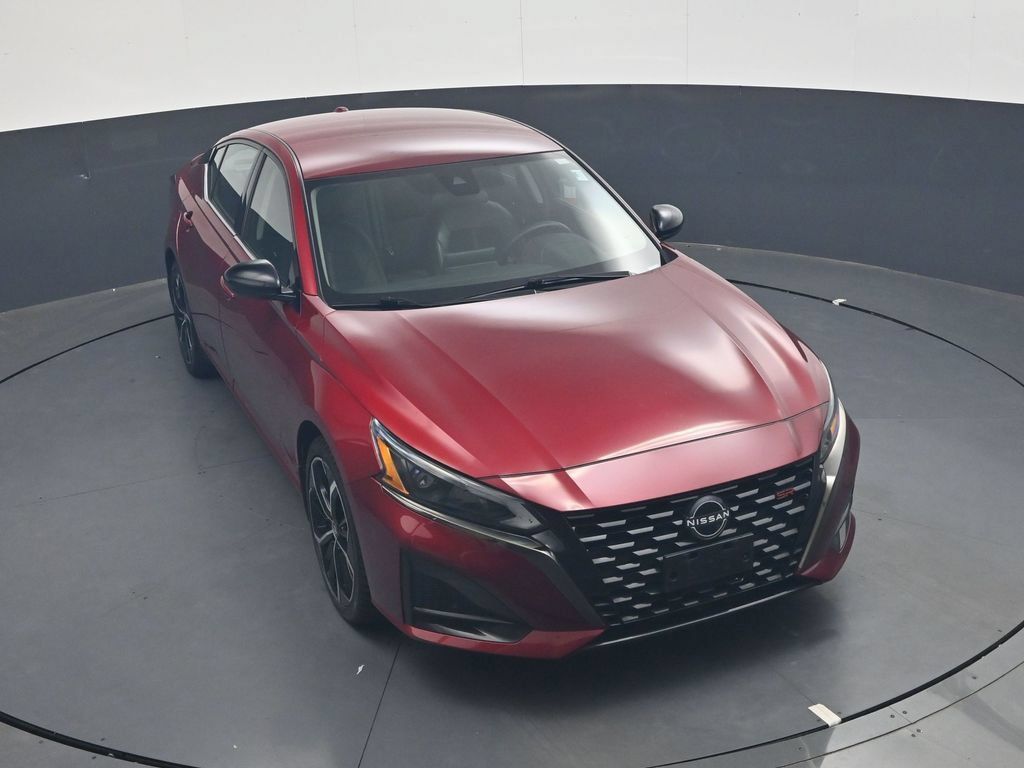 Certified 2023 Nissan Altima 2.5 SR FWD image 26