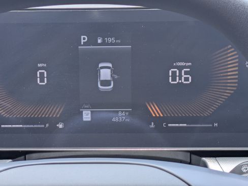 Certified 2025 Kia K4 FWD image 28