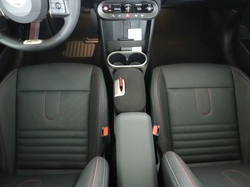 New 2026 MINI Cooper S image 17