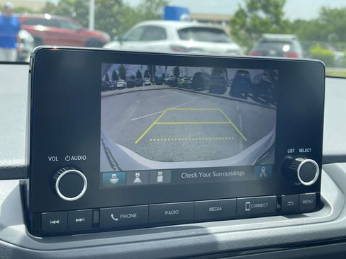 Used 2025 Honda Accord SE image 27