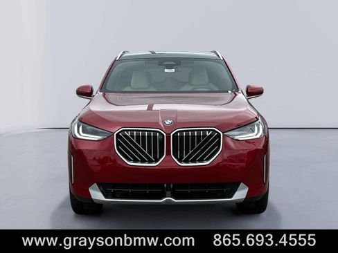 Used 2025 BMW X3 xDrive30i w/ Premium Package image 8