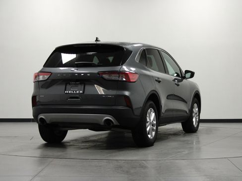 Used 2022 Ford Escape SE w/ Cold Weather Package AWD/4WD image 4