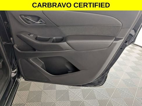 Certified 2023 Chevrolet Traverse High Country FWD image 34