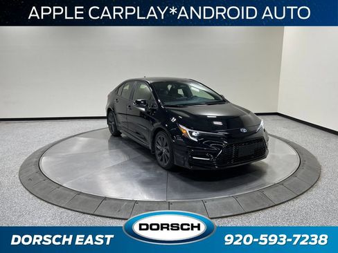 Used 2025 Toyota Corolla SE FWD image 4