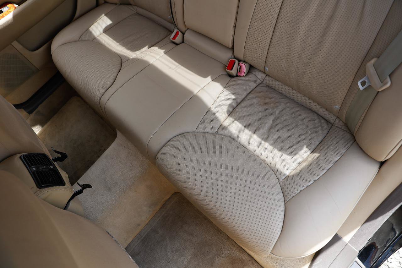 Used 2005 Lexus LS 430 w/ Premium Pkg RWD image 10